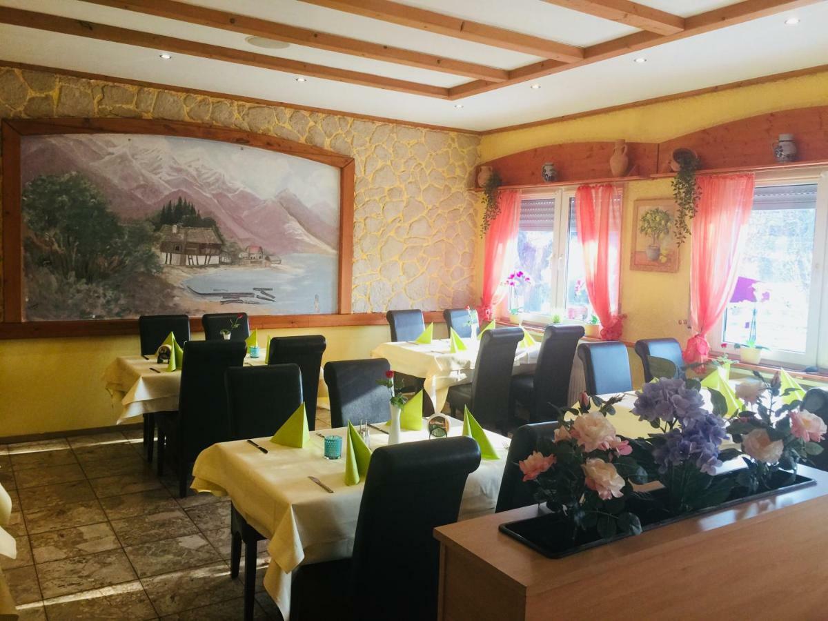 Hotel Restaurant Lindenhof Riedstadt Εξωτερικό φωτογραφία