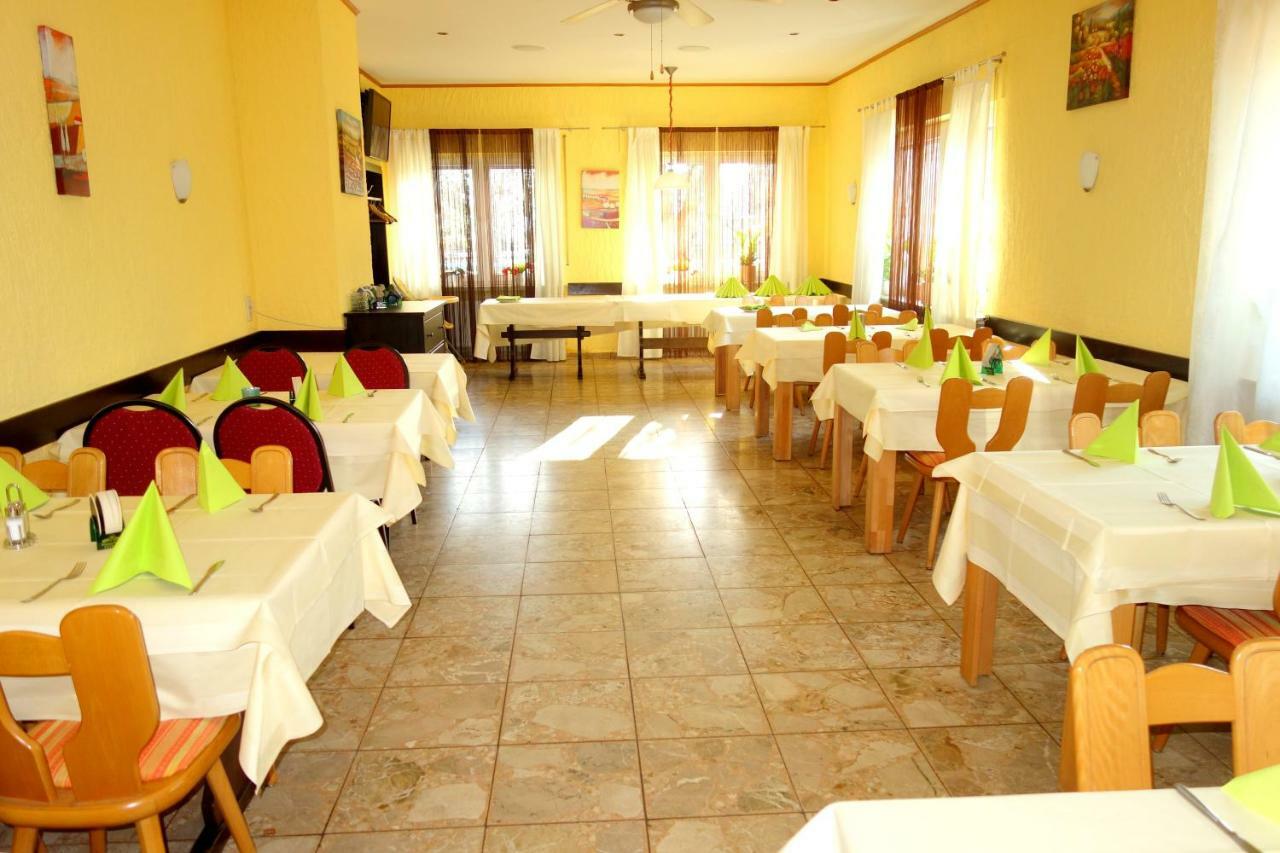 Hotel Restaurant Lindenhof Riedstadt Εξωτερικό φωτογραφία