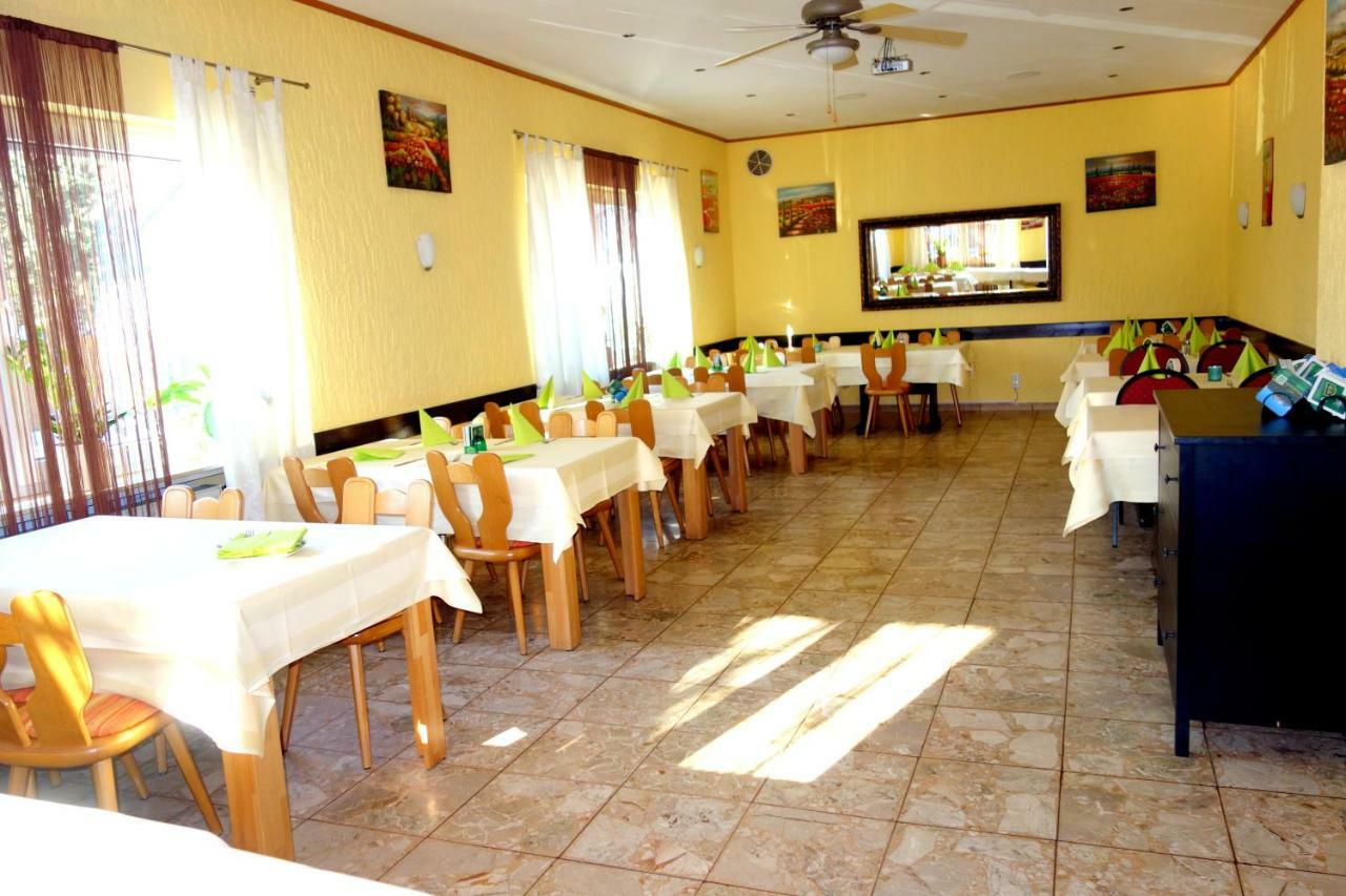 Hotel Restaurant Lindenhof Riedstadt Εξωτερικό φωτογραφία